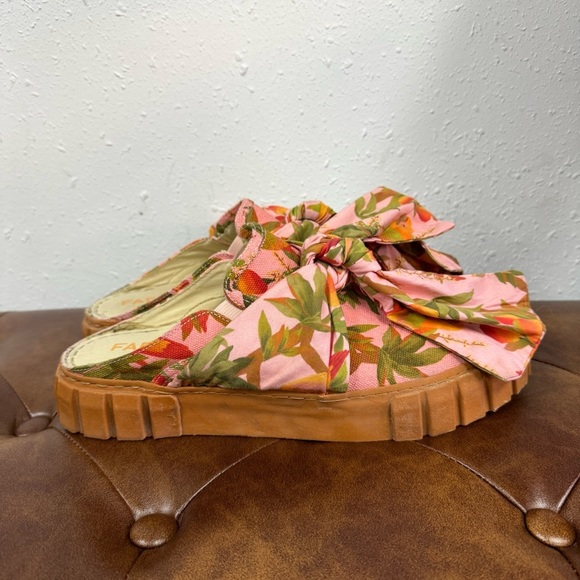 FARM RIO Mango Trees Mule Sneaker In Mango Trees Pink - Picture 2 of 6